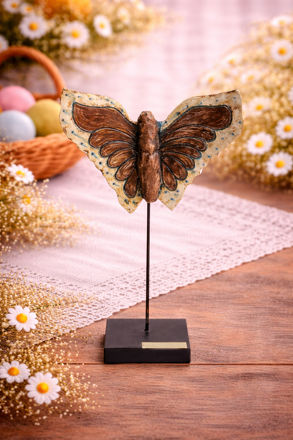 cheiropoiiti-keramiki-petaloyda-se-vasi-elegant-bronze-art-2