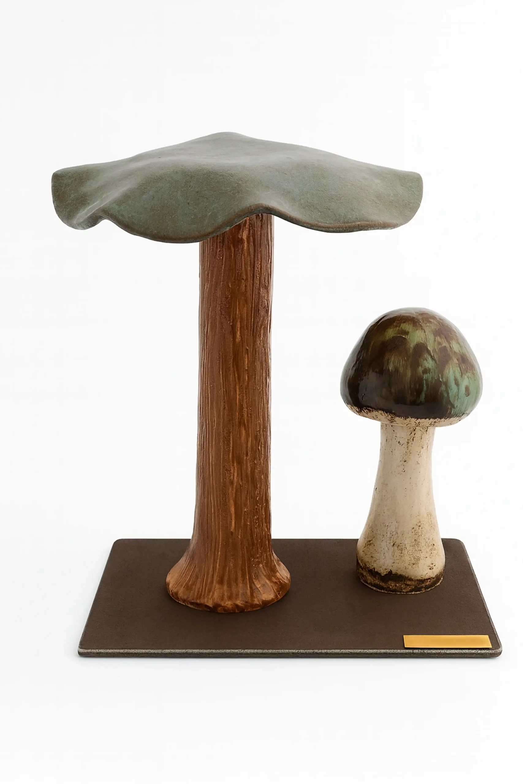 cheiropoiito-keramiko-glypto-forest-mushrooms-se-metalliki-vasi-1
