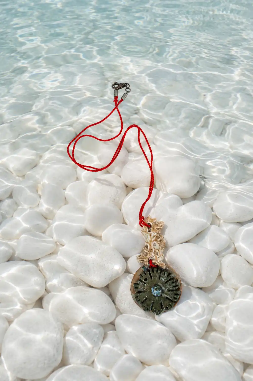 cheiropoiito-keramiko-kolie-coral-sun-2